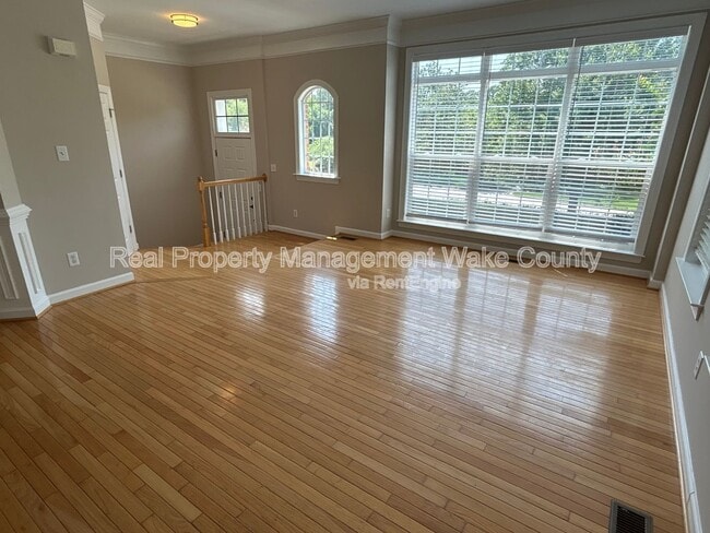 Building Photo - 1100 Kirkeenan Cir
