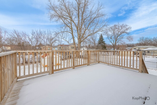 Building Photo - 8170 Northway Dr