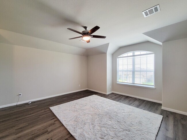 Building Photo - 24822 Adami Veduta Ct