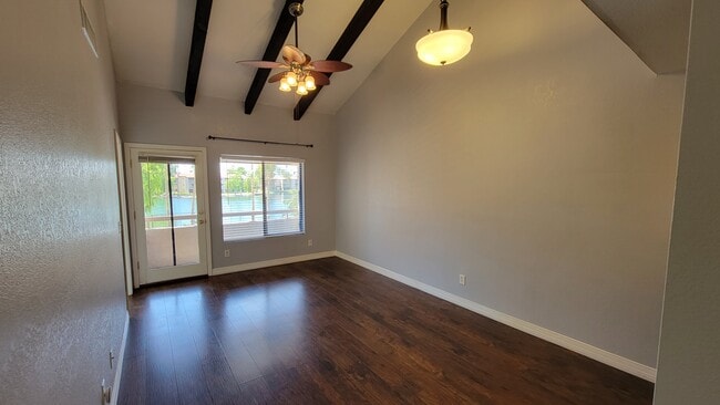 Building Photo - 11666 N 28th Dr