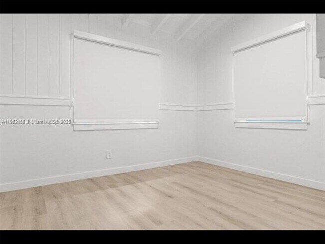 Building Photo - 5191 SW 67th Ave