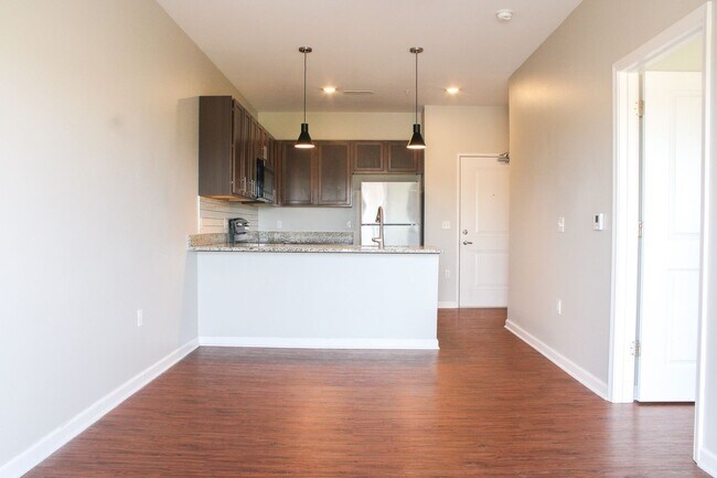 Building Photo - 3201 Redhawk St