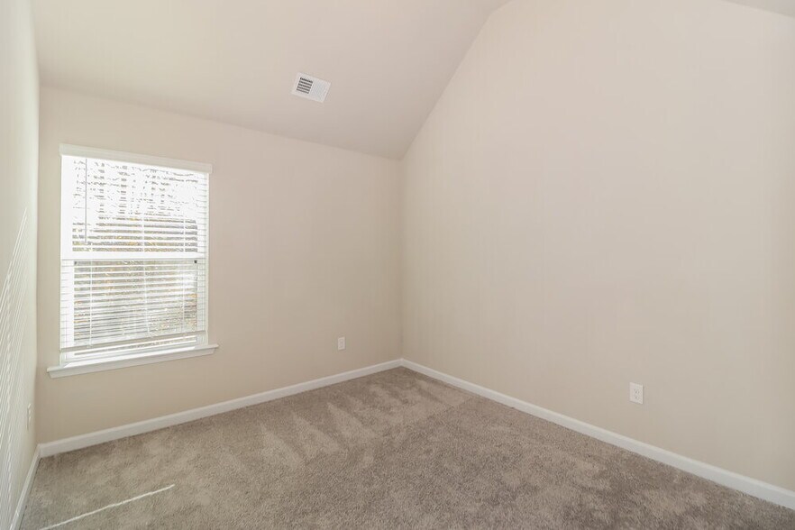Building Photo - 3432 Stoneleigh Walk