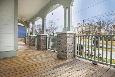 Building Photo - 1338 Mercer Ave