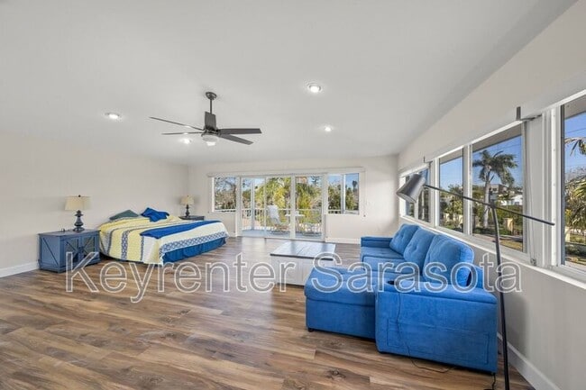 Building Photo - 8560 Heron Lagoon Cir