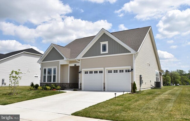 Building Photo - 32611 Deep Sound Dr