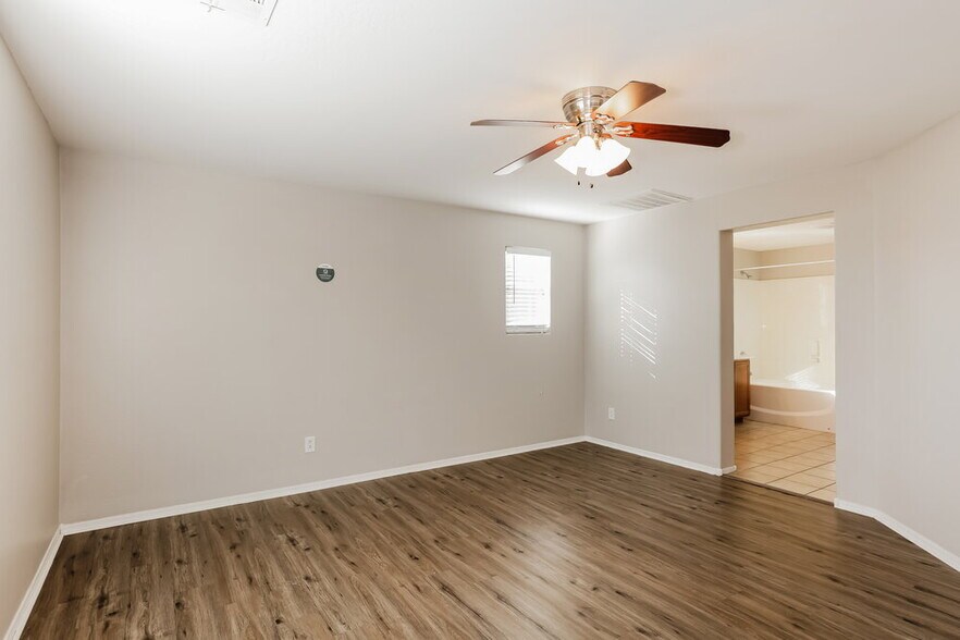 Building Photo - 1872 S Seton Ave