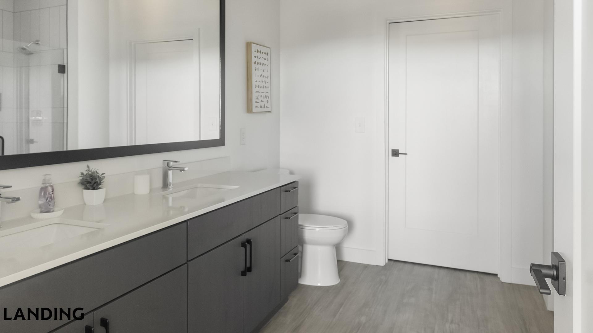 Building Photo - 1007 S Mint St