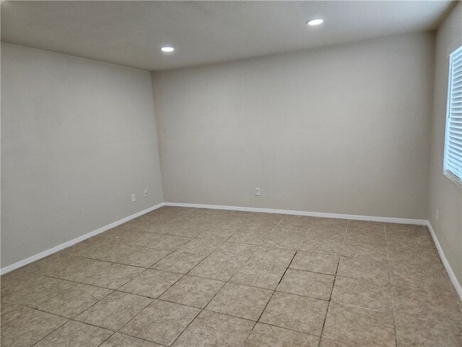 Building Photo - 2175 Riviera Blvd