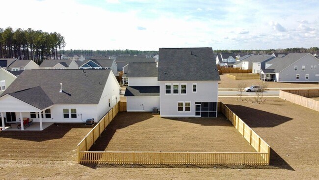 Building Photo - Ideal Home for Rent in Summers Corner Comm...