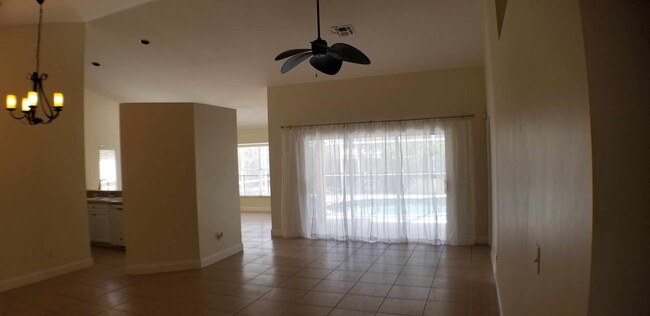 Building Photo - 836 Belville Blvd