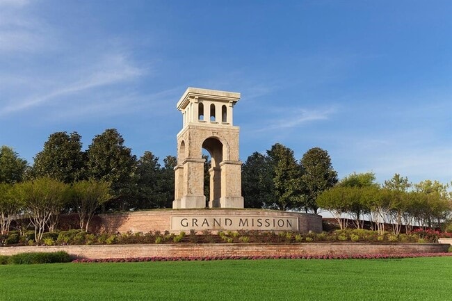 Building Photo - 7831 Lago River Ln