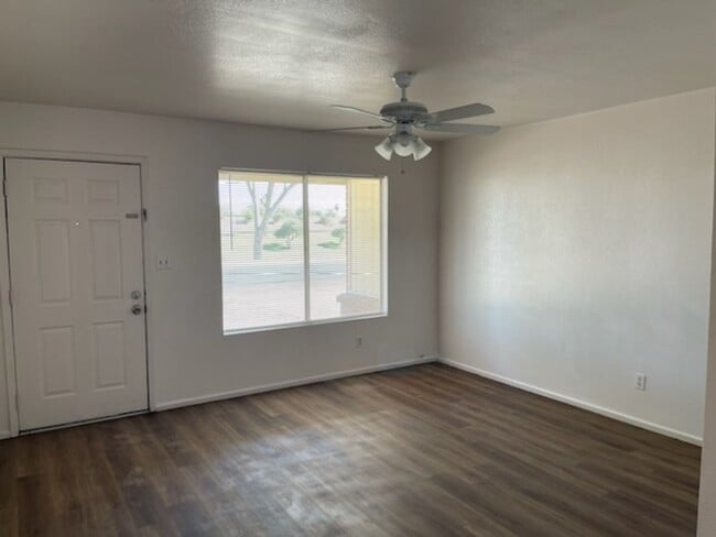 Building Photo - Mesa 4 bedroom rental