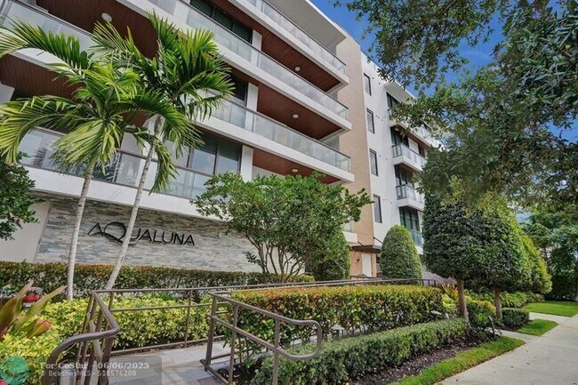 Building Photo - 20 Isle of Venice Dr