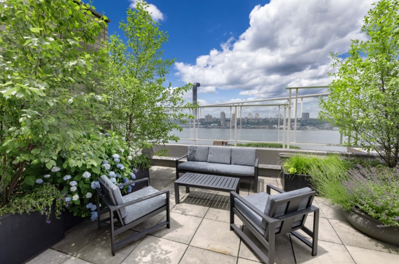 Building Photo - 424 West End Ave