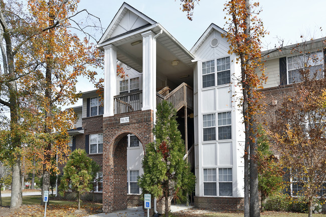 Building Photo - Ivy Ridge Apartments