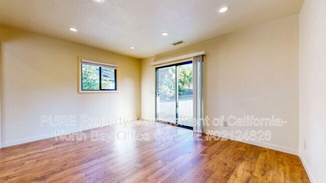 Building Photo - 4939 Dry Creek Rd