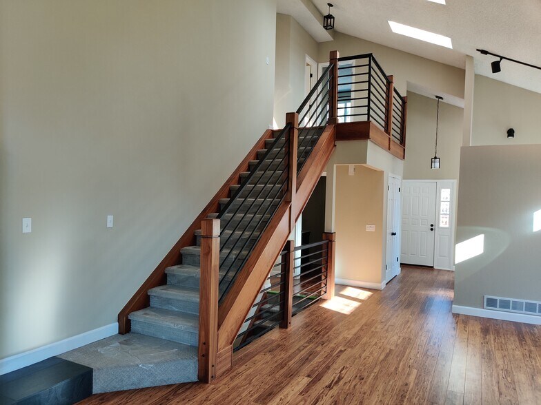 Building Photo - 16211 E Princeton Cir
