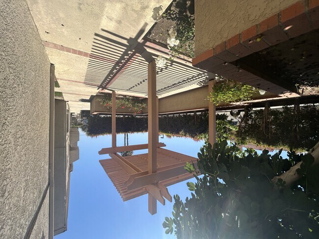 Building Photo - 166th St Apts