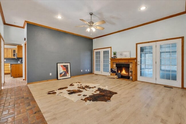 Building Photo - Look at this Bonus Room!!!