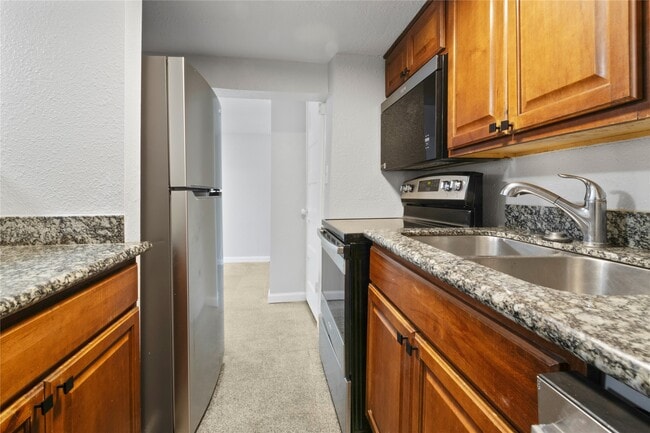 Building Photo - 2507 37th St