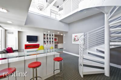 Building Photo - 315 1st Ave N