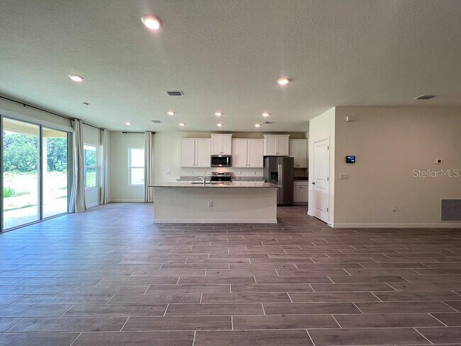 Building Photo - 1315 NW 132nd Cir