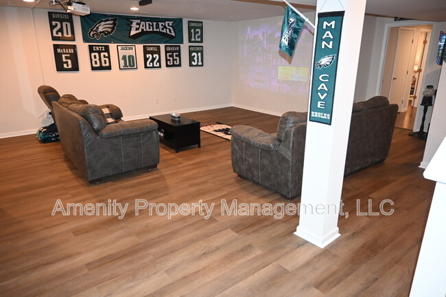 Building Photo - 7431 Wicks Rd