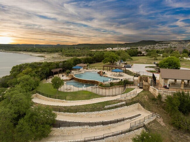 Building Photo - 8009 Copper Prairie Bend