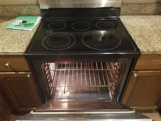 Building Photo - 7100 Dartmouth Ave N