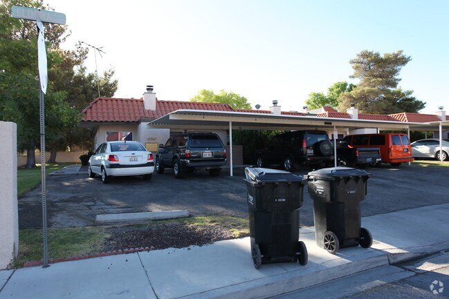 Primary Photo - Eldora Plaza