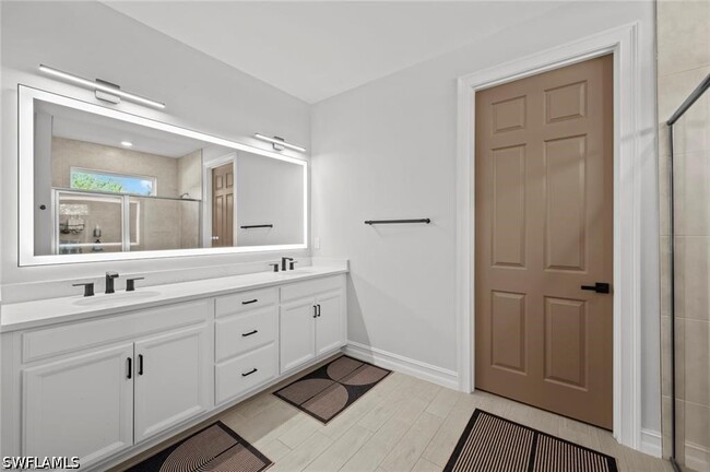 Building Photo - 10581 Woodchuck Ln