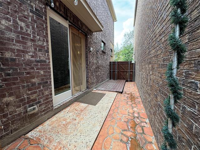 Building Photo - 611 Ansley Wy