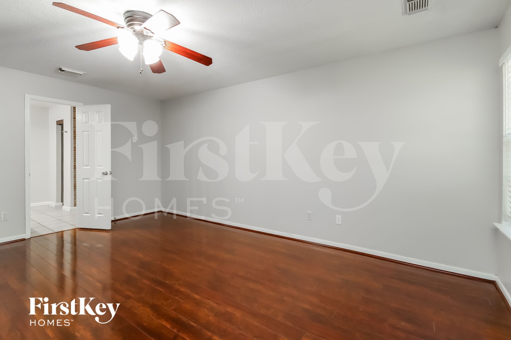 Building Photo - 2210 Dublin Dr