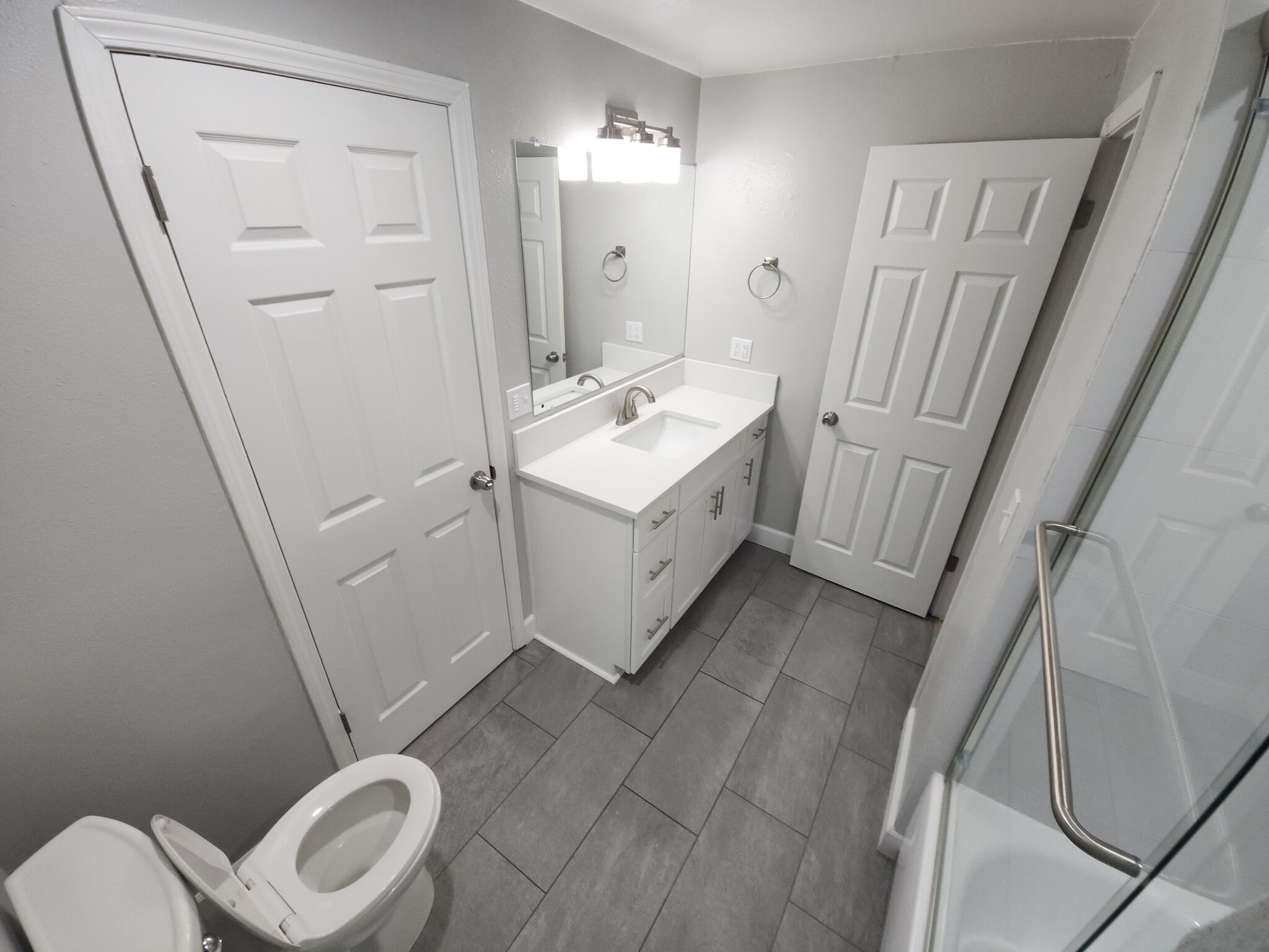 Building Photo - 38 NE 143rd Ave