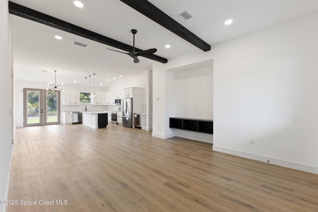 Building Photo - 1133 Hanover Ave