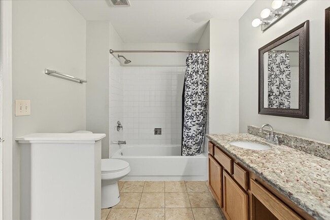 Building Photo - 1108 Grand Lake Ct