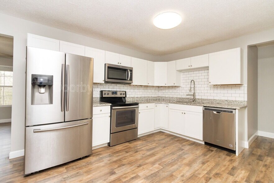 Building Photo - 3629 Thrushwood Dr