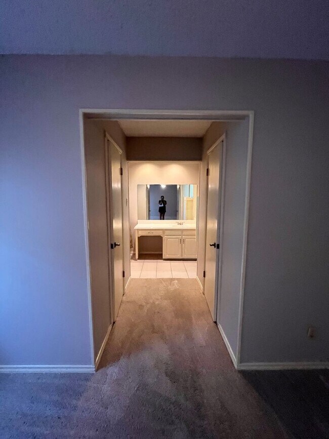 Building Photo - 4 Bedroom 2 Bath 2 Car Garage in Arlington - Excellent Location