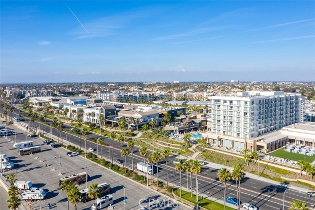 Building Photo - 200 Pacific Coast Hwy