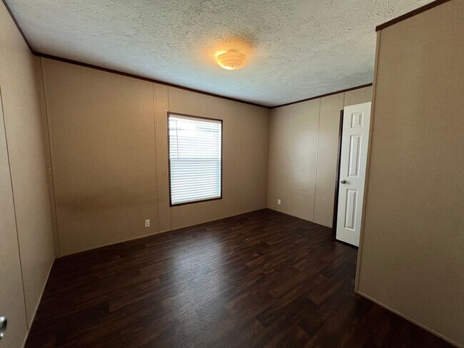 Building Photo - 142 CO ROAD 5516-F42