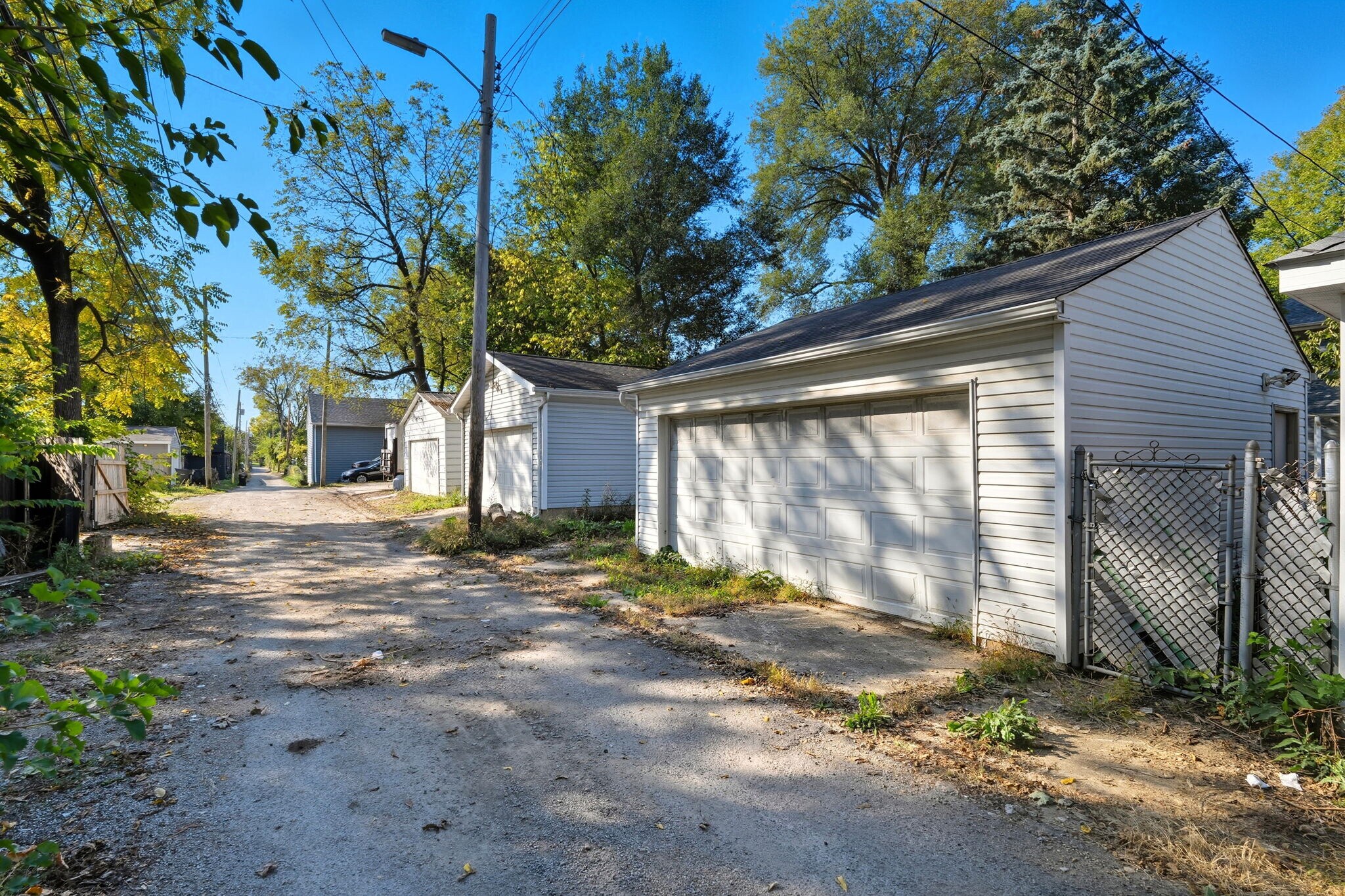 Building Photo - 904 Studer Ave