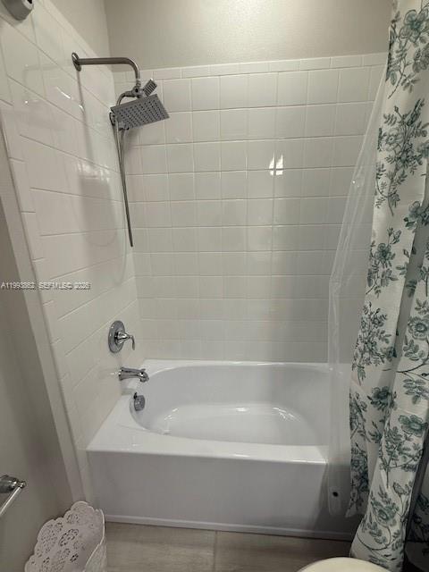 Building Photo - 9261 Gran Teatro Dr