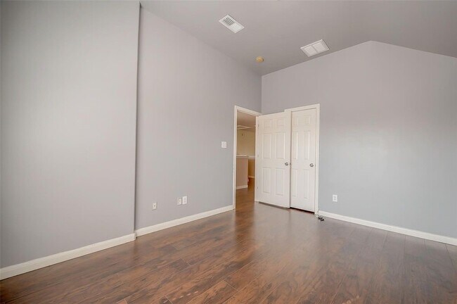 Building Photo - 6302 Wellness Landing Ln