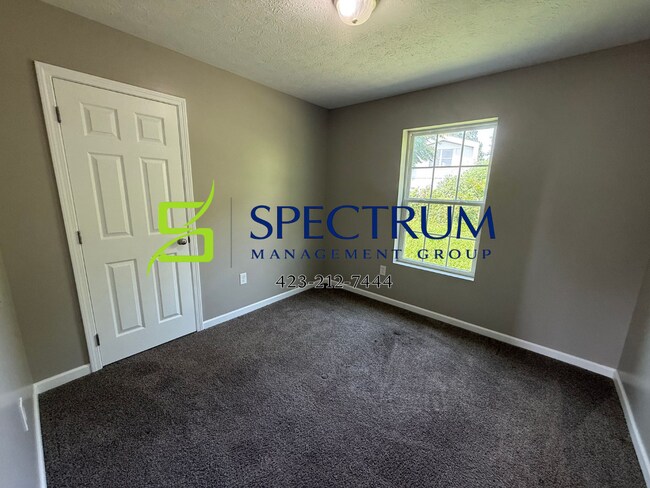 Building Photo - 1068 Rosella Dr