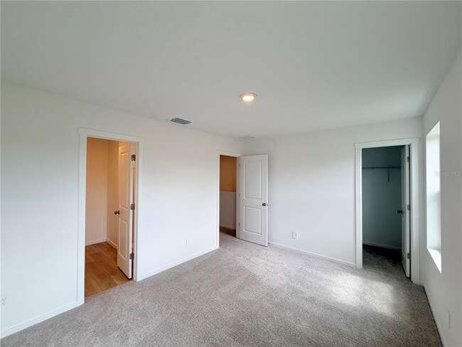Building Photo - 842 Lynx St