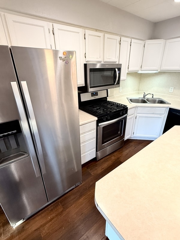 Building Photo - 7428 S 700 E