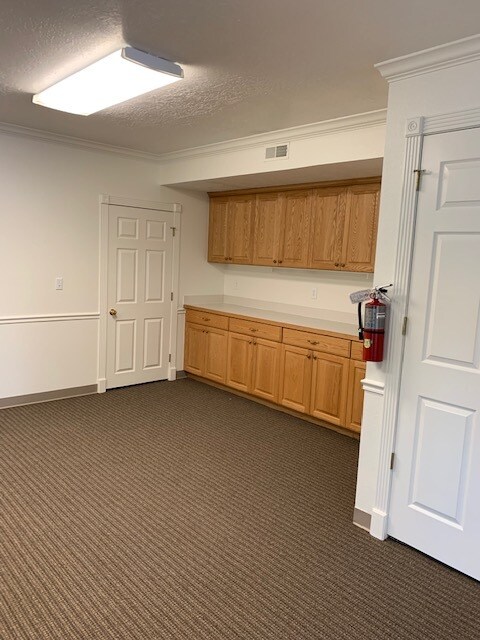 Building Photo - 706 N 1890 W