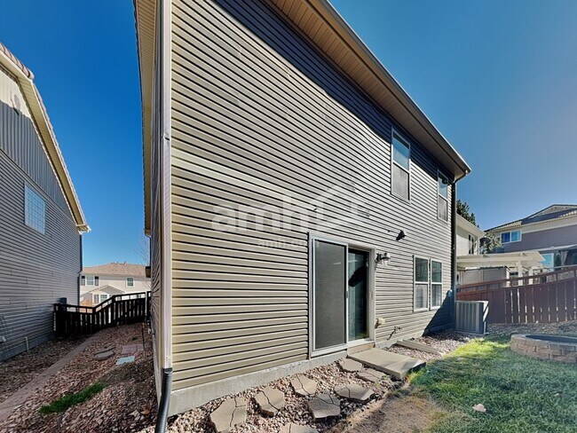 Building Photo - 2630 Coach House Loop