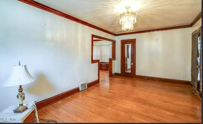 Building Photo - 14300 Darwin Ave